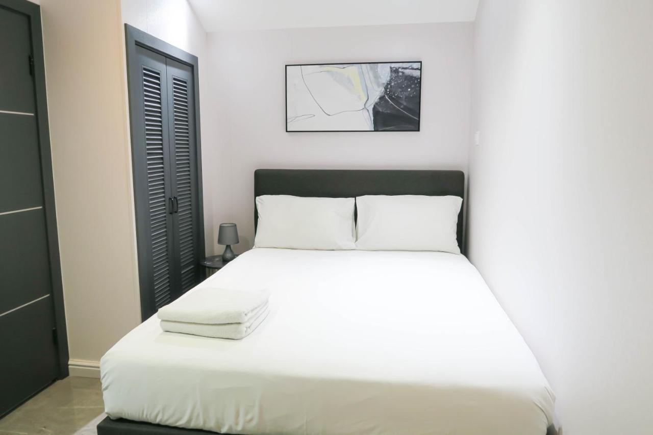 Deluxe Studio & Suite By Rr Singapura Exterior foto