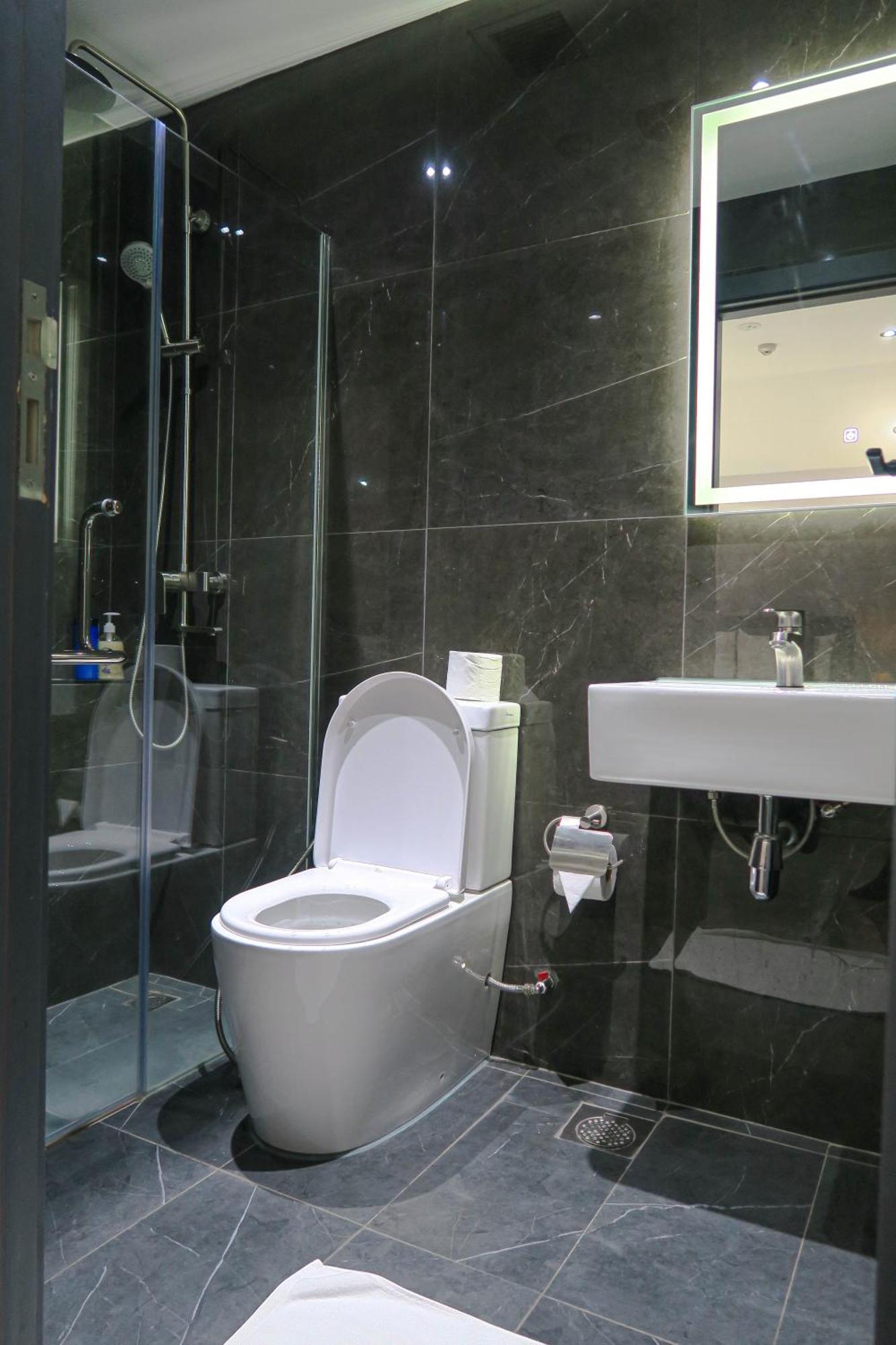 Deluxe Studio & Suite By Rr Singapura Exterior foto